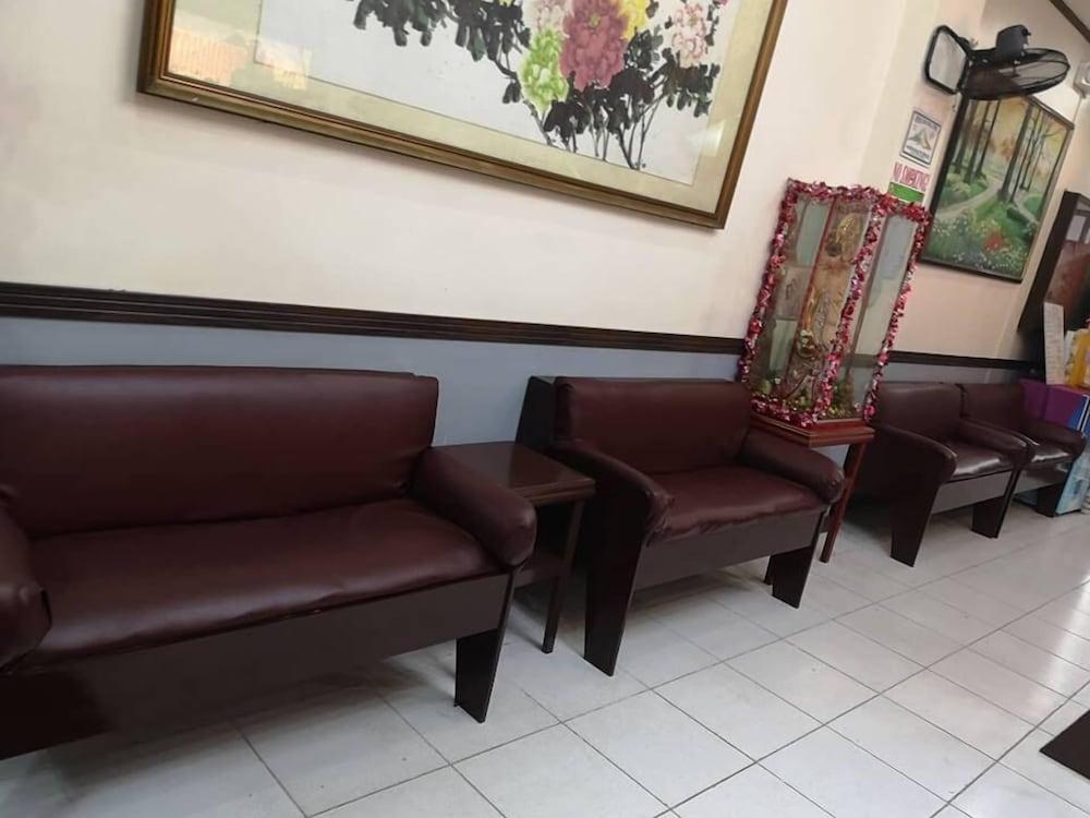Magayon Hotel Legazpi Eksteriør billede