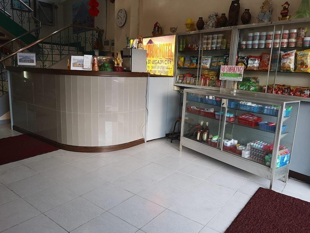 Magayon Hotel Legazpi Eksteriør billede
