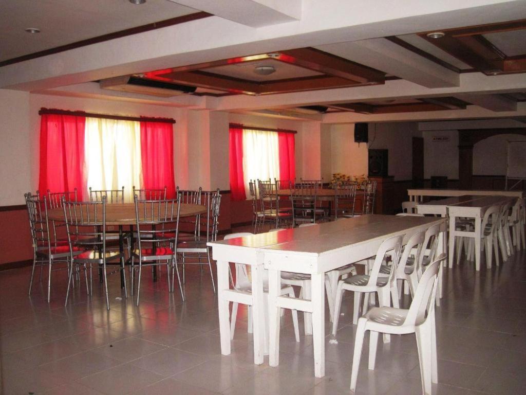 Magayon Hotel Legazpi Eksteriør billede